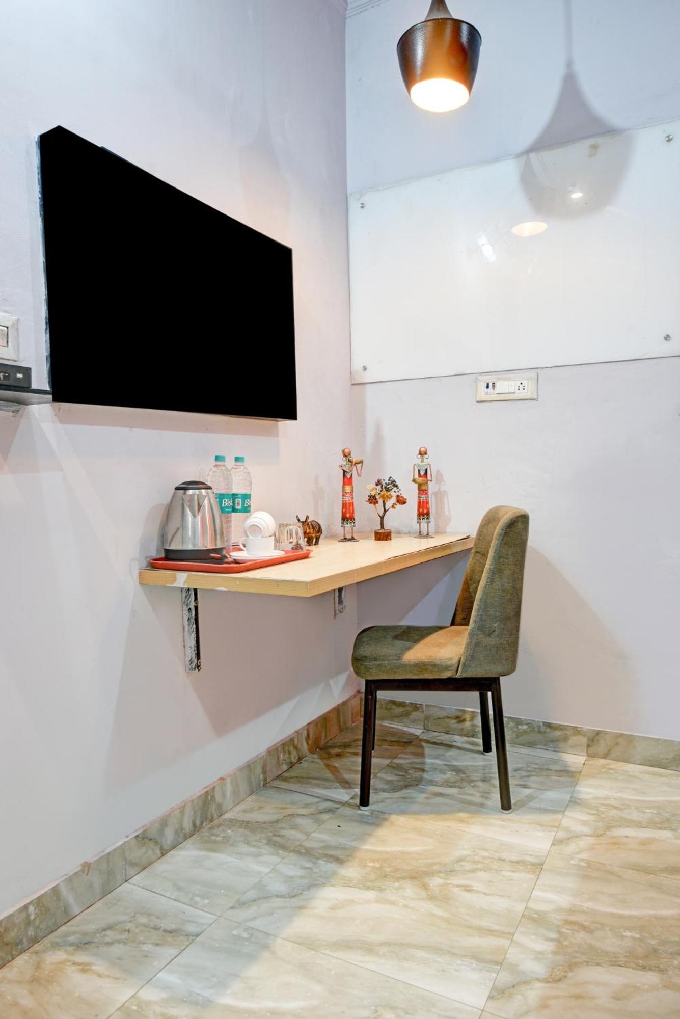 Royal Spark Inn1 - Medicity Gurugram, Near Medanta Hospital Gurgaon Exterior photo