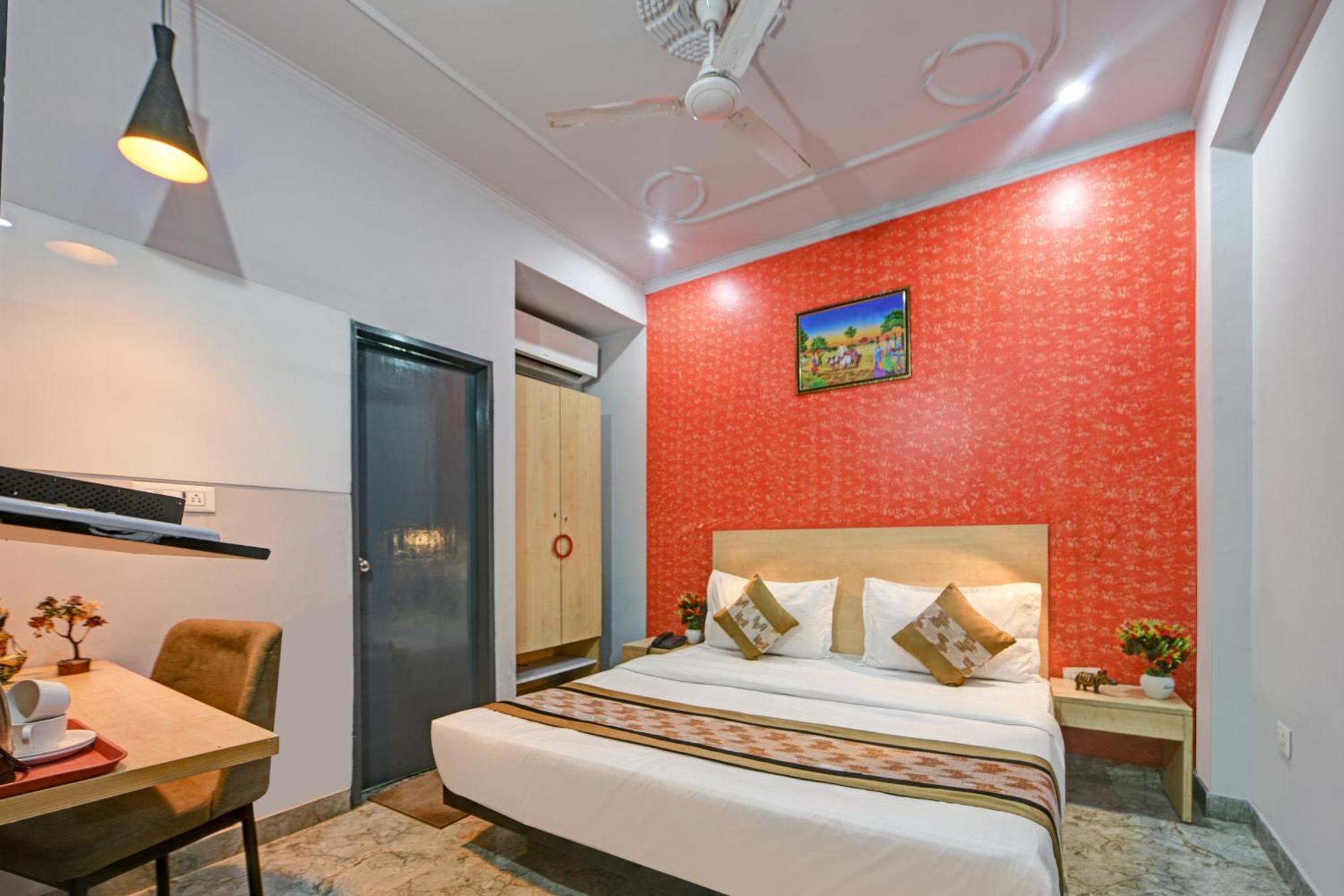 Royal Spark Inn1 - Medicity Gurugram, Near Medanta Hospital Gurgaon Exterior photo