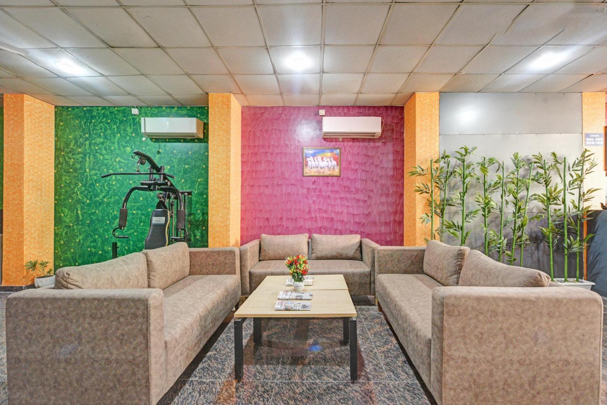 Royal Spark Inn1 - Medicity Gurugram, Near Medanta Hospital Gurgaon Exterior photo
